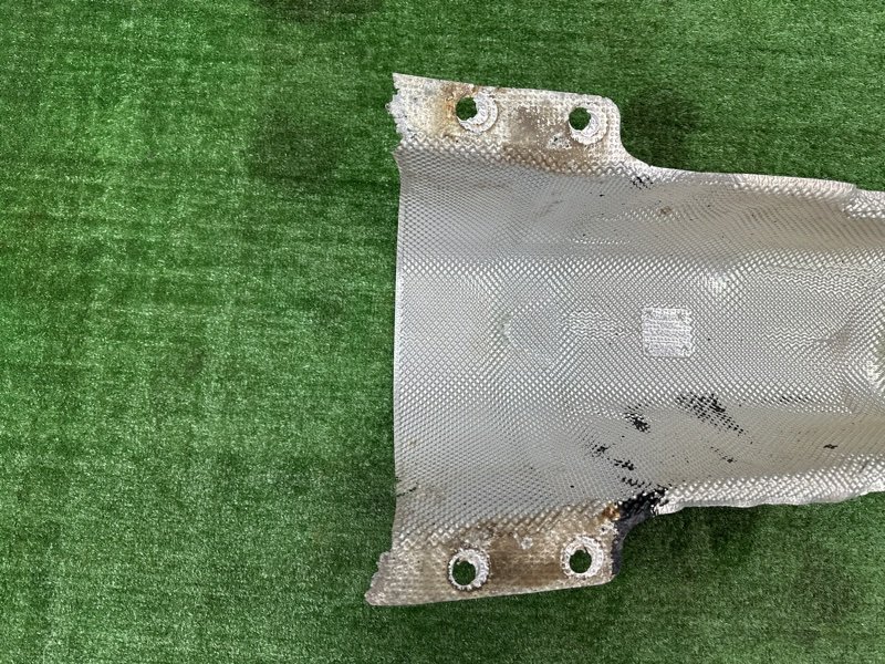 Тепловой экран Ford Kuga 2013 SUV