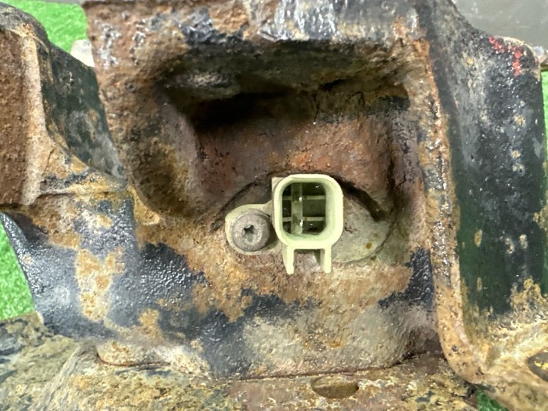 Кулак поворотный(цапфа) Ford Kuga 2013 SUV