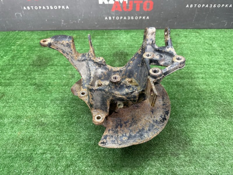 Кулак поворотный(цапфа) Ford Kuga 2013 SUV