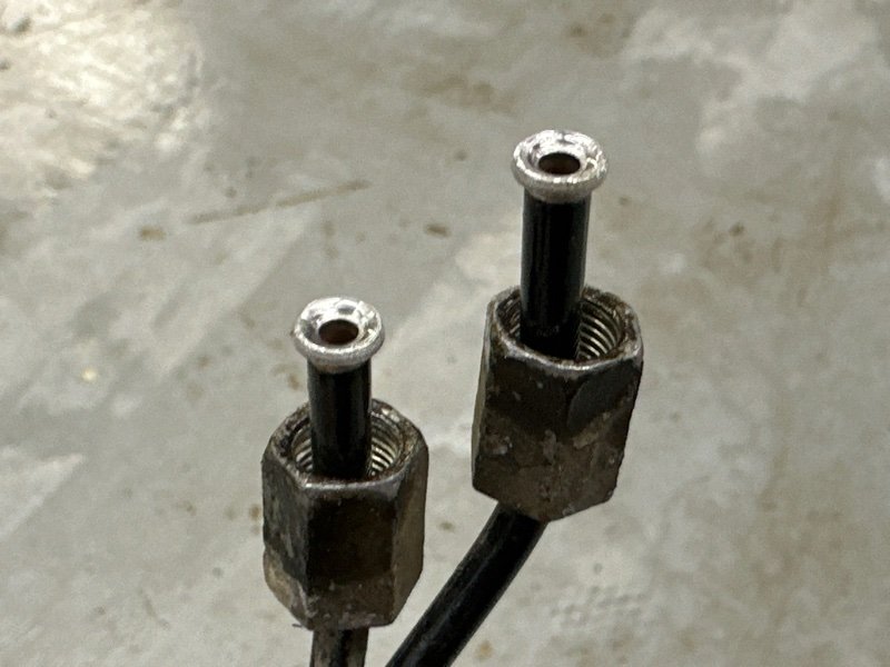 Трубка топливная тормозная (топливопровод, магистраль) Ford Kuga 2013 SUV