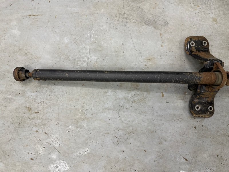 Карданный вал Ford Kuga 2013 SUV