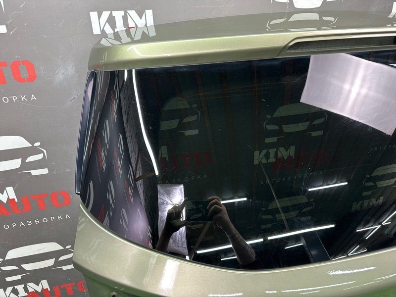 Крышка багажника Ford Kuga 2013 SUV