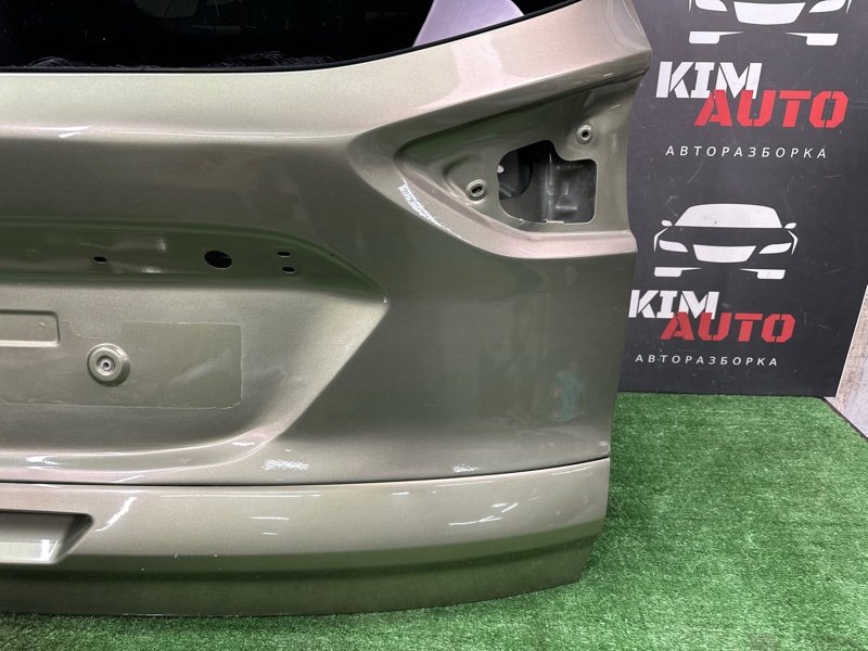 Крышка багажника Ford Kuga 2013 SUV