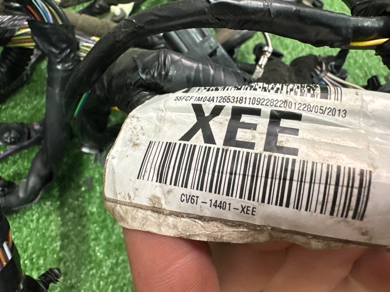 Проводка салона Ford Kuga 2013 SUV