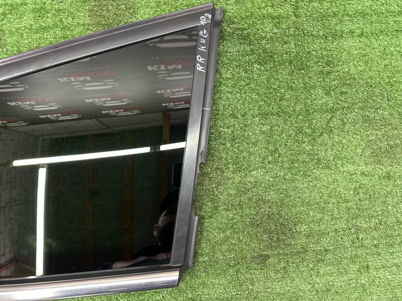 Стекло кузовное Ford Kuga 2013 SUV