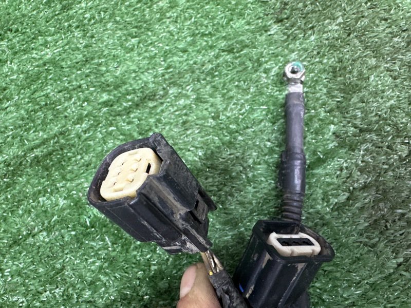 Проводка рулевой рейки Ford Kuga 2013 SUV