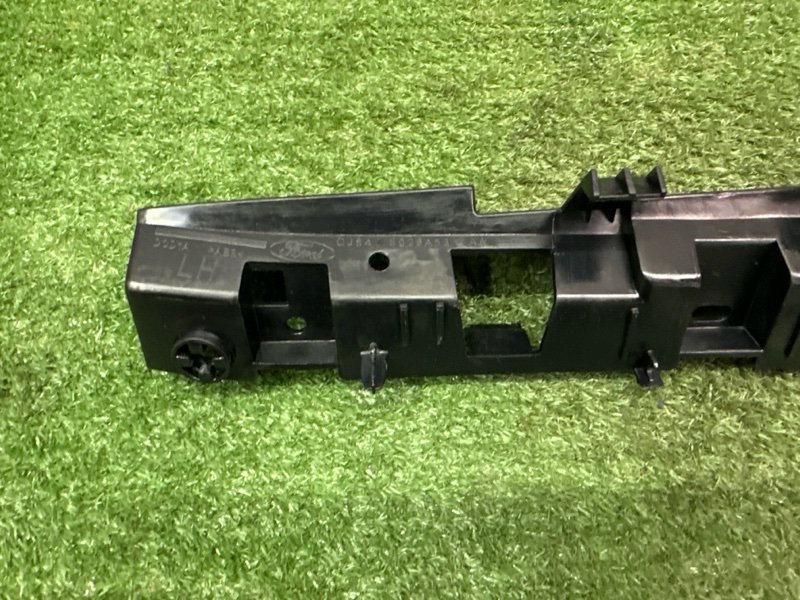 Кронштейн бампера Ford Kuga 2013 SUV