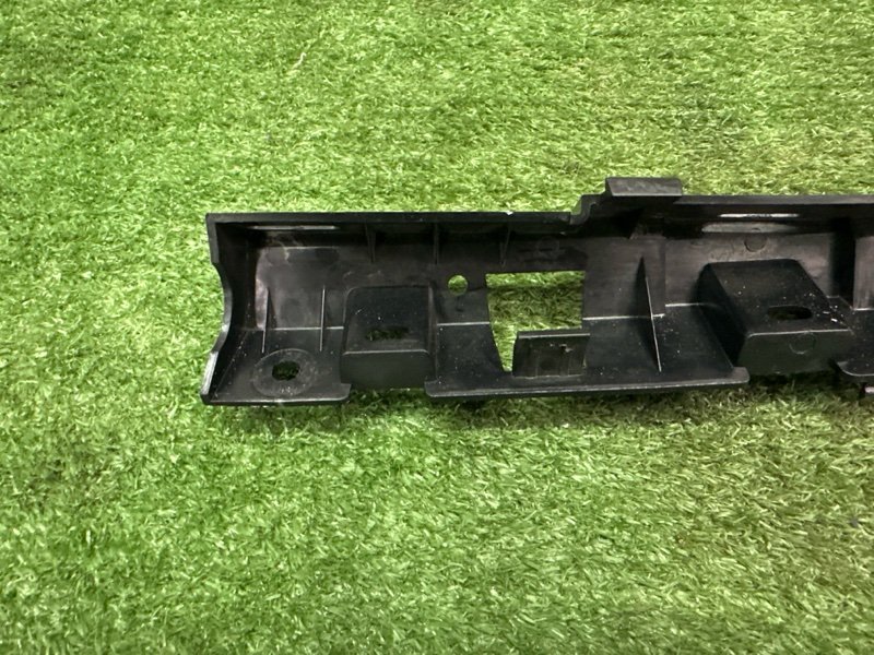 Кронштейн бампера Ford Kuga 2013 SUV