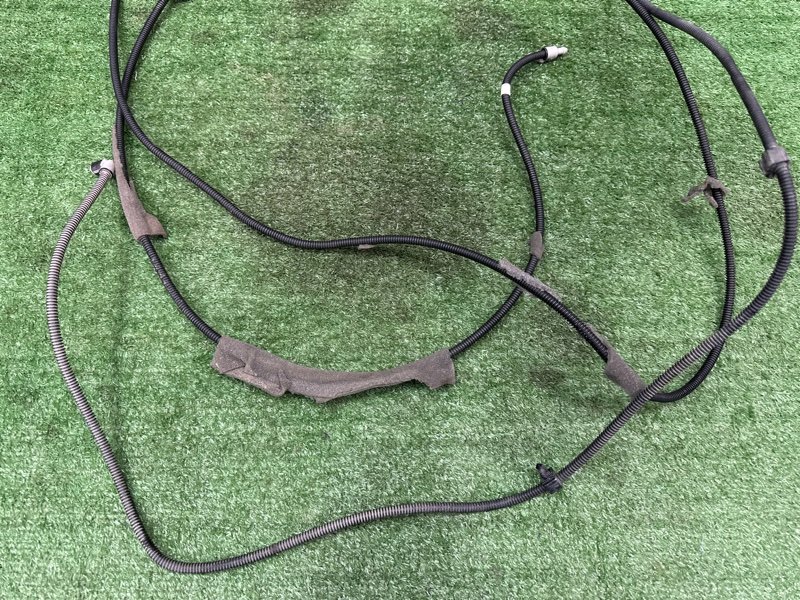 Шланг омывателя стекла Ford Kuga 2013 SUV