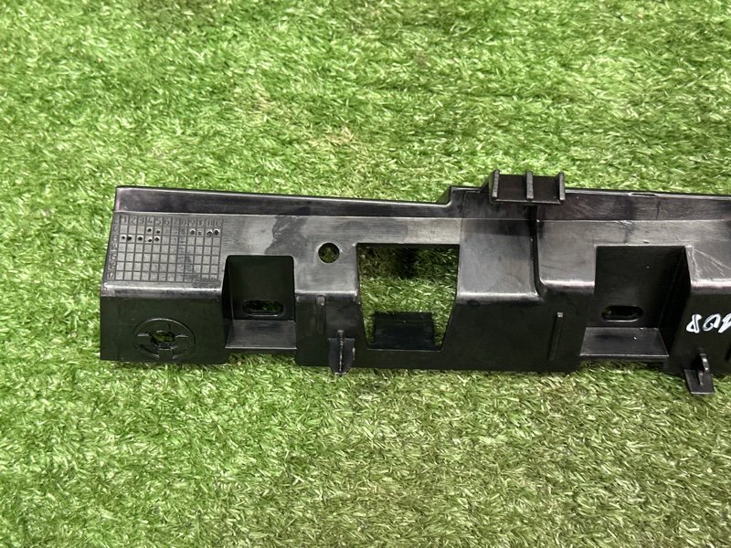 Кронштейн бампера Ford Kuga 2013 SUV