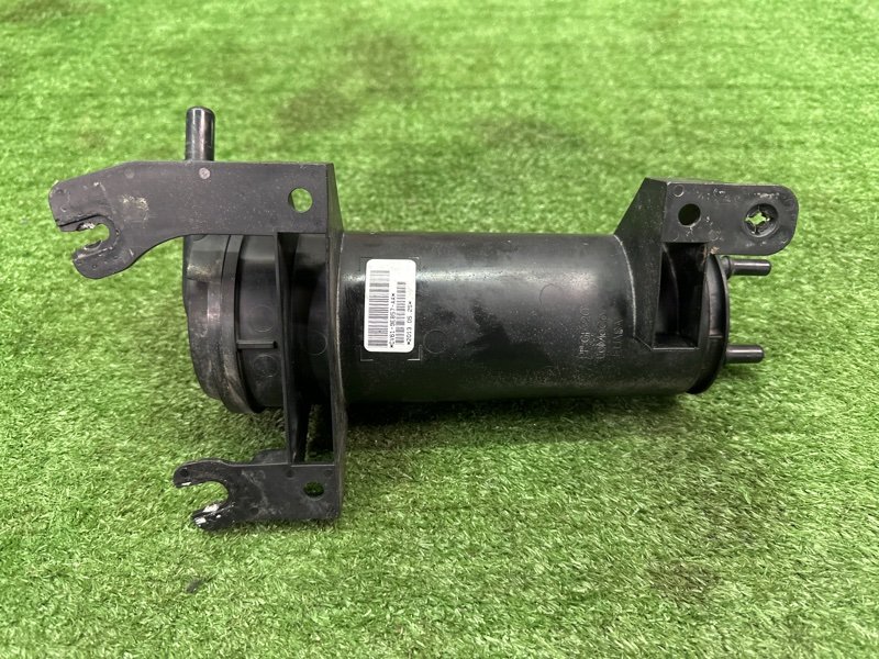 Адсорбер топливный Ford Kuga 2013 SUV