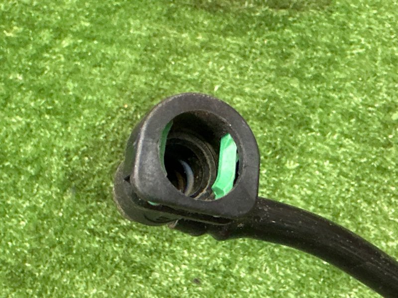 Горловина топливного бака Ford Kuga 2013 SUV