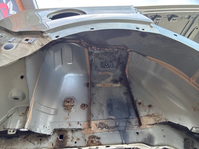 Задняя часть кузова Ford Kuga 2013 SUV