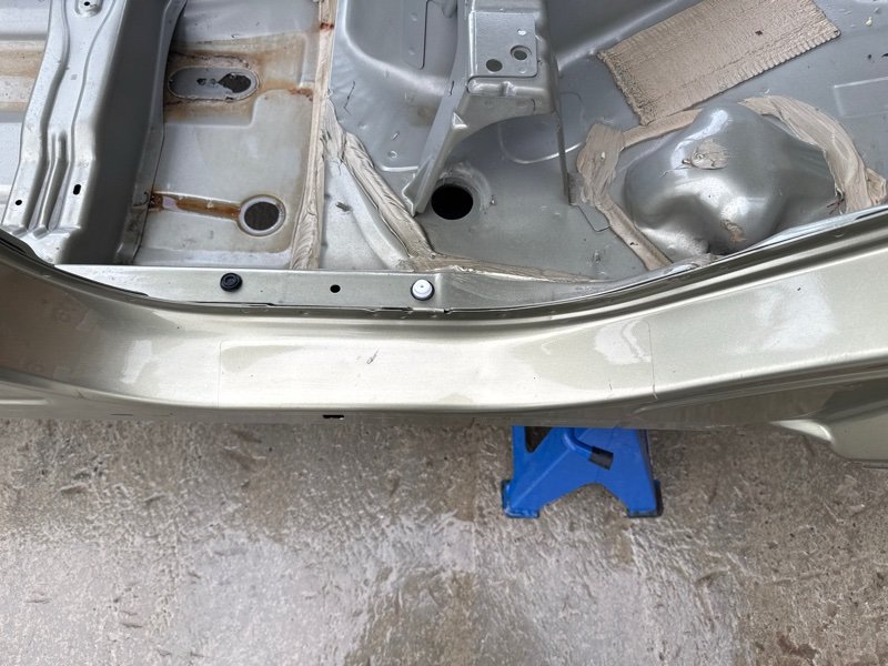 Порог со стойкой Ford Kuga 2013 SUV