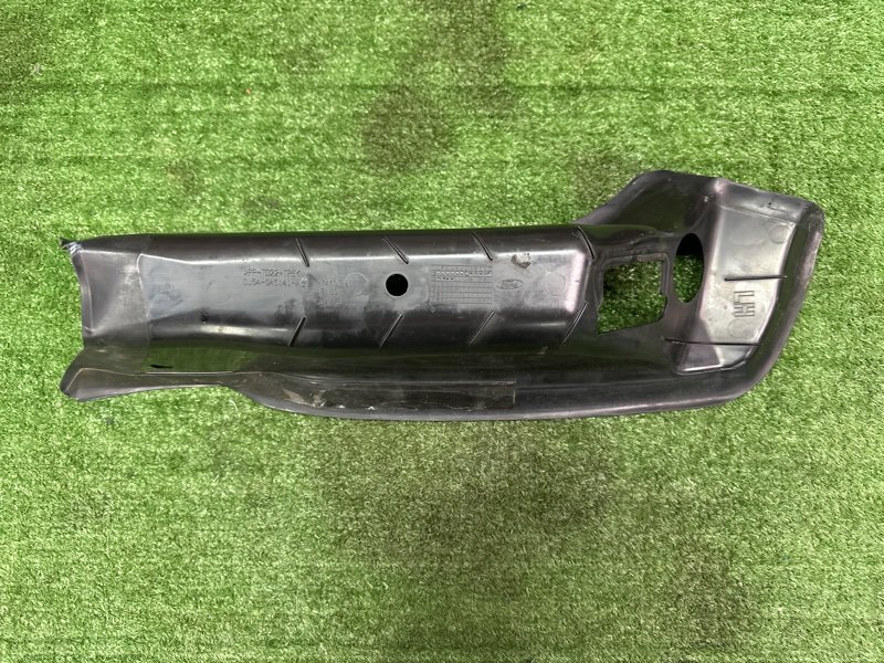 Водосток Ford Kuga 2013 SUV