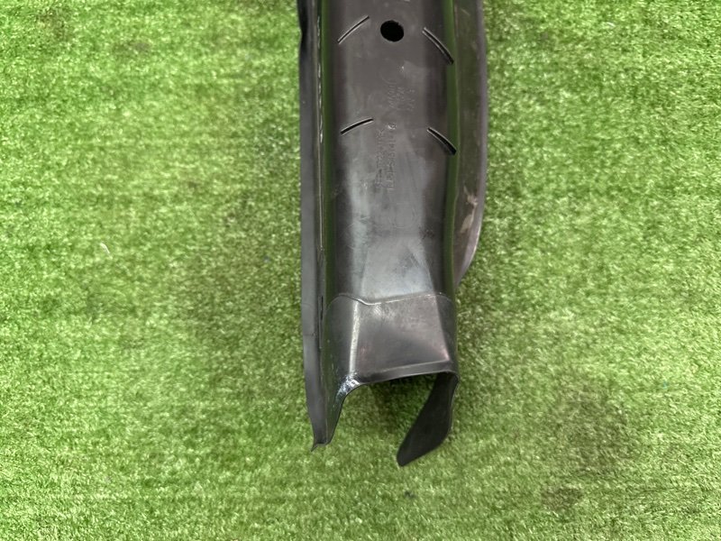 Водосток Ford Kuga 2013 SUV