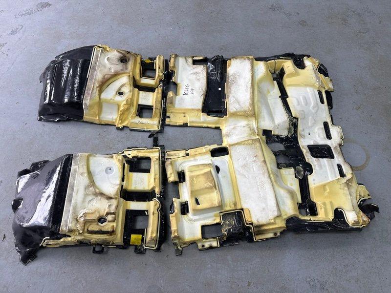 Ковер пола Ford Kuga 2013 SUV