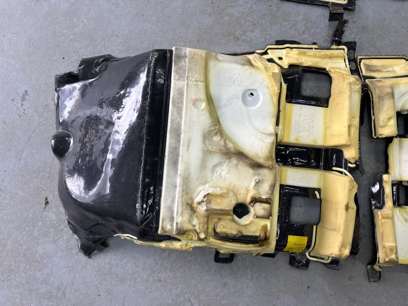 Ковер пола Ford Kuga 2013 SUV