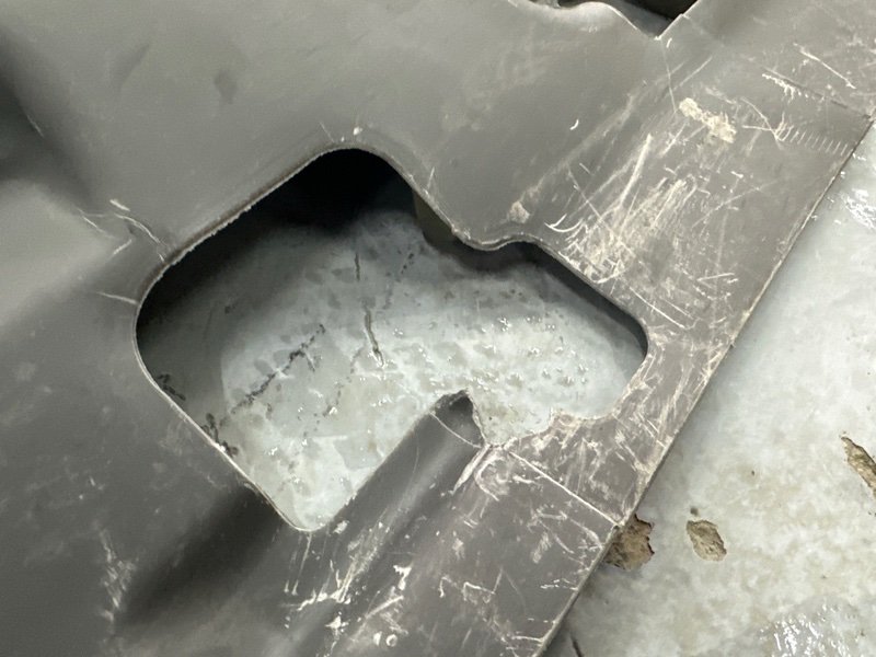 Шумоизоляция багажника Ford Kuga 2013 SUV