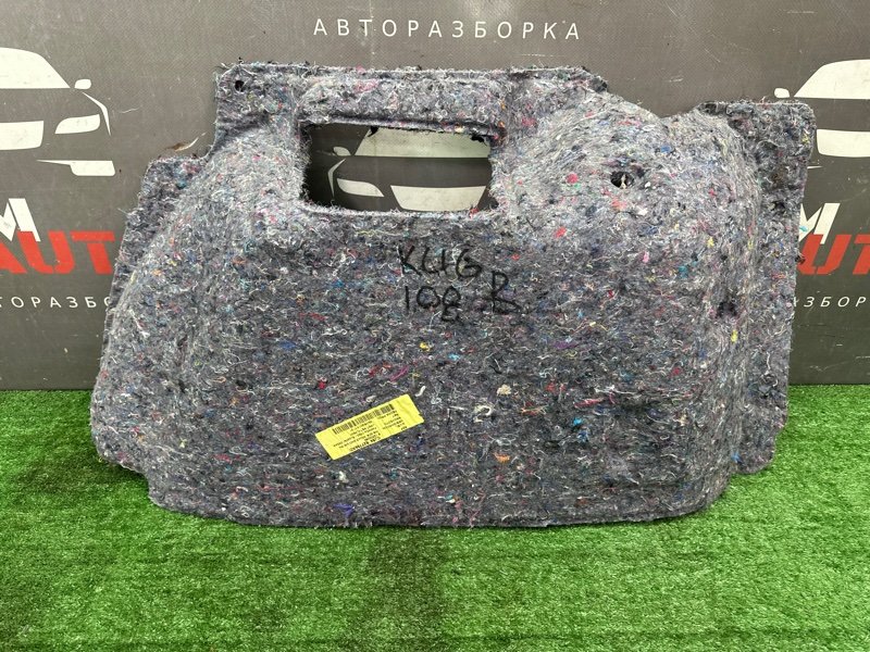 Шумоизоляция крыла Ford Kuga 2013 SUV