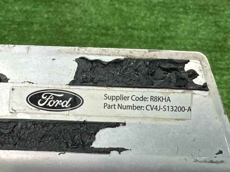 Накладка порога Ford Kuga 2013 SUV