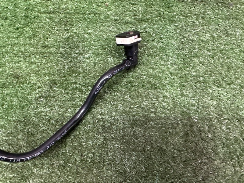 Трубка топливная Ford Kuga 2013 SUV