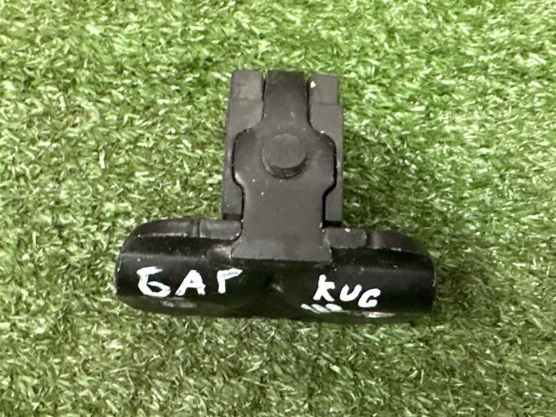 Ответная часть замка багажника Ford Kuga 2013 SUV