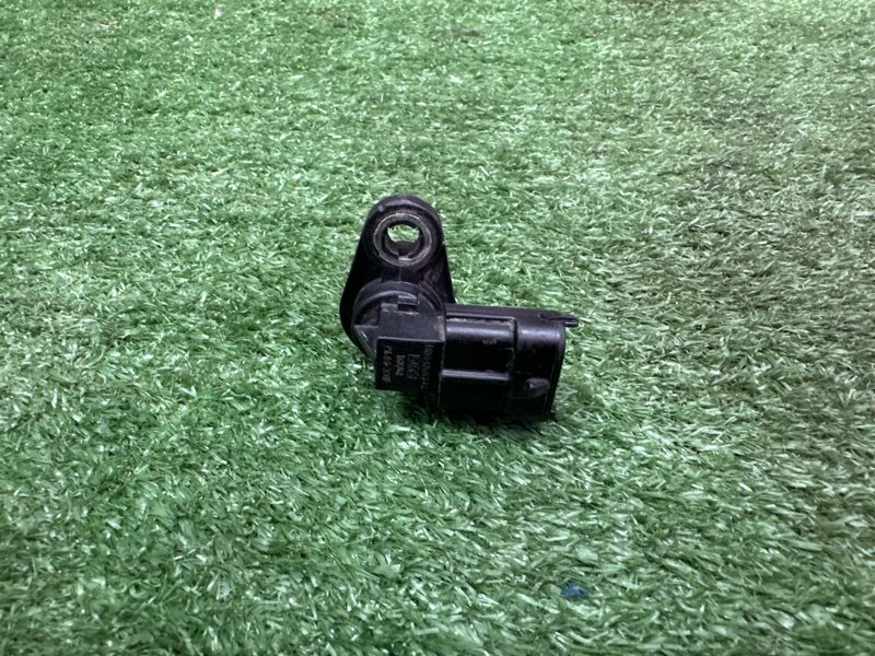 Датчик распредвала Ford Kuga 2013 SUV