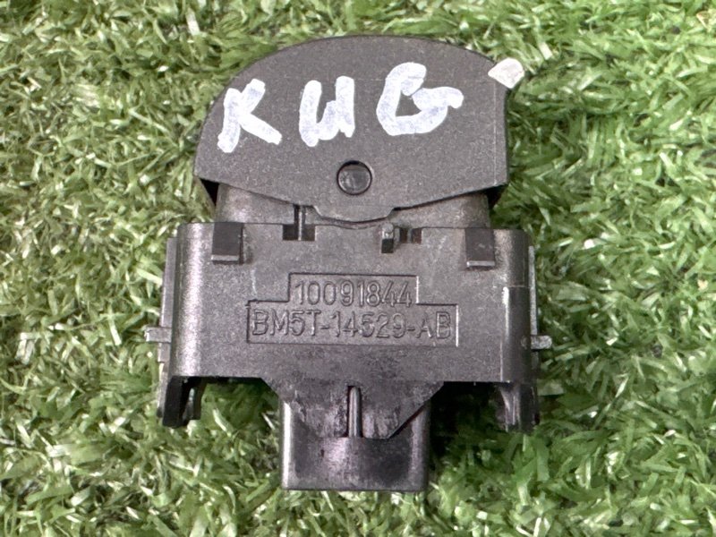 Кнопка стеклоподъемника Ford Kuga 2013 SUV