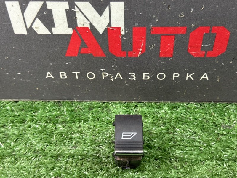 Кнопка стеклоподъемника Ford Kuga 2013 SUV