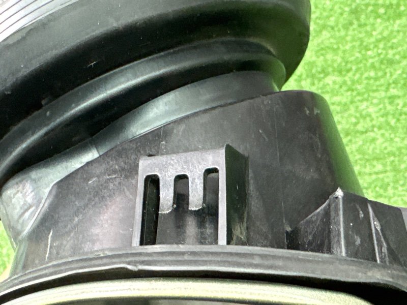 Лючок бензобака Ford Kuga 2013 SUV