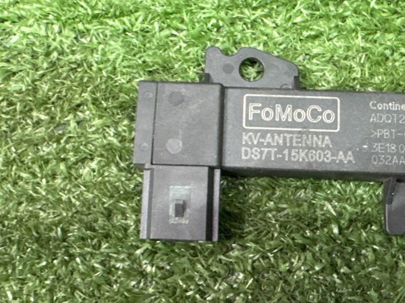 Антенна бесключевого доступа Ford Kuga 2013 SUV