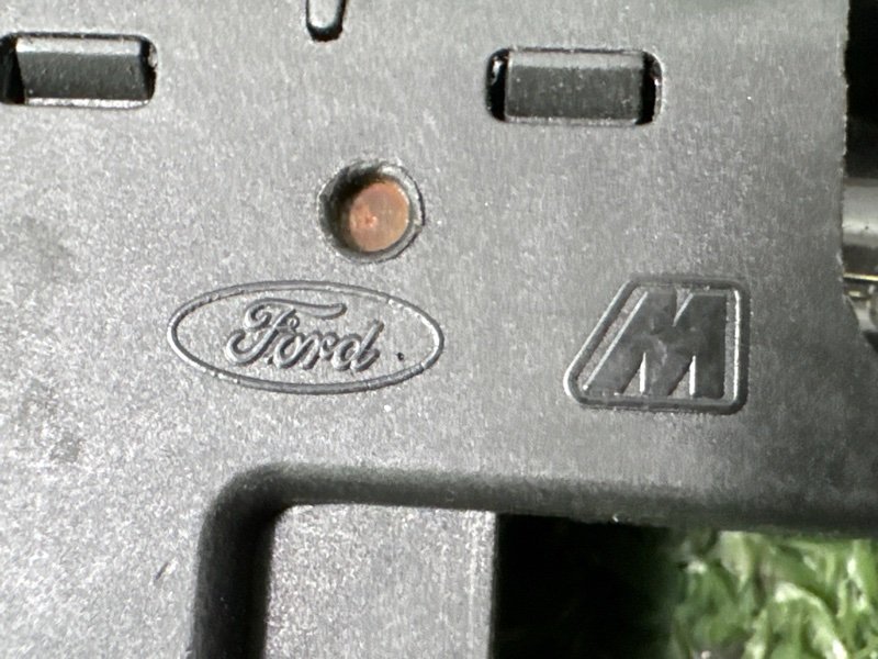 Датчик открытия бардачка Ford Kuga 2013 SUV