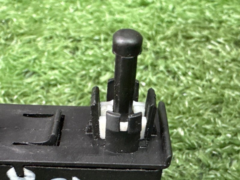 Датчик открытия бардачка Ford Kuga 2013 SUV