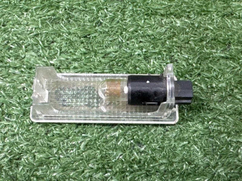 Плафон салонный Ford Kuga 2013 SUV