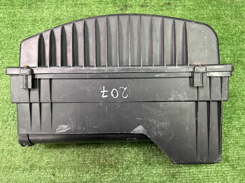 Корпус воздушного фильтра Peugeot 207