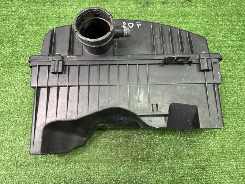 Корпус воздушного фильтра Peugeot 207