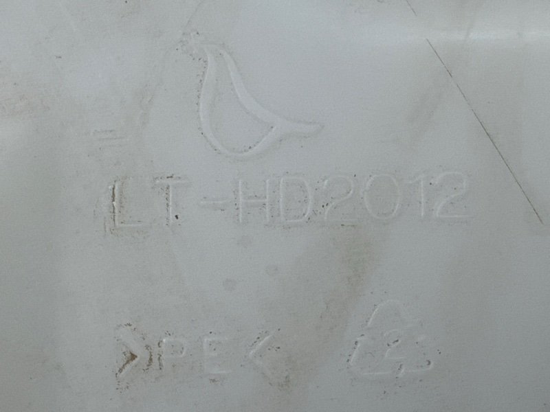 Бачок стеклоомывателя с моторчиком Honda CR-V