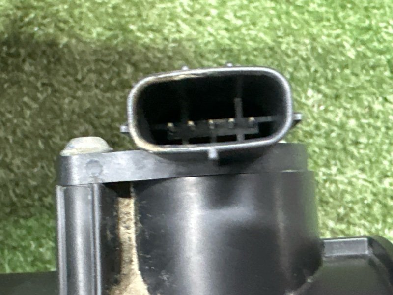 Корпус воздушного фильтра Mitsubishi Outlander 3