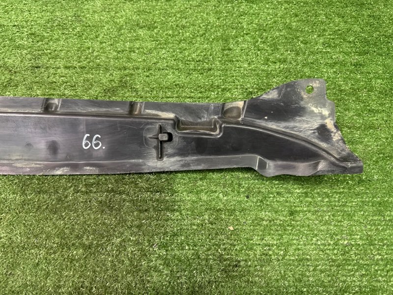 Пыльник крыла Honda Civic 4D