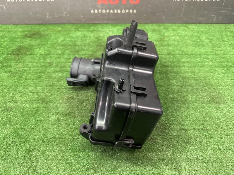 Корпус воздушного фильтра Citroen C 4