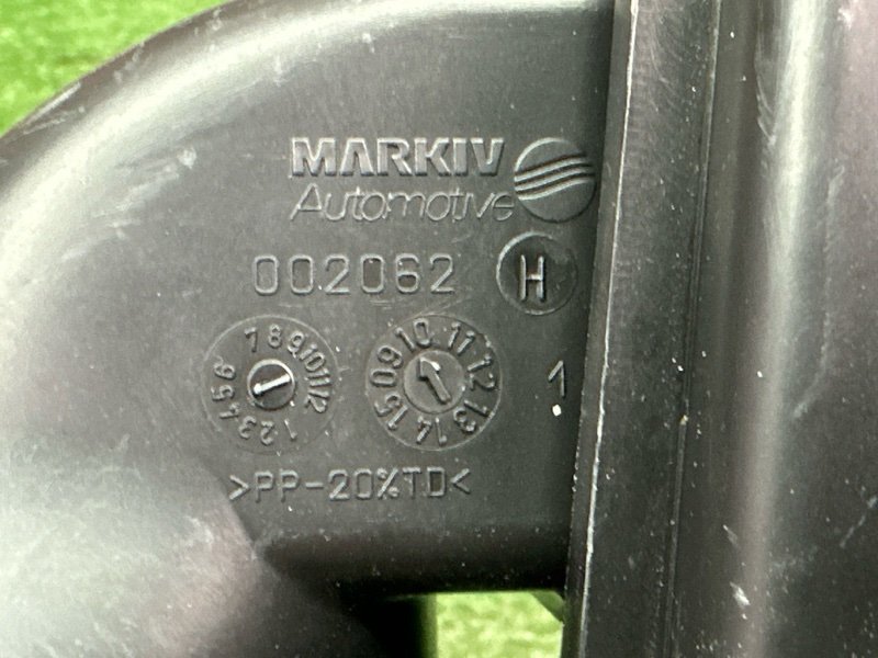 Корпус воздушного фильтра Citroen C 4