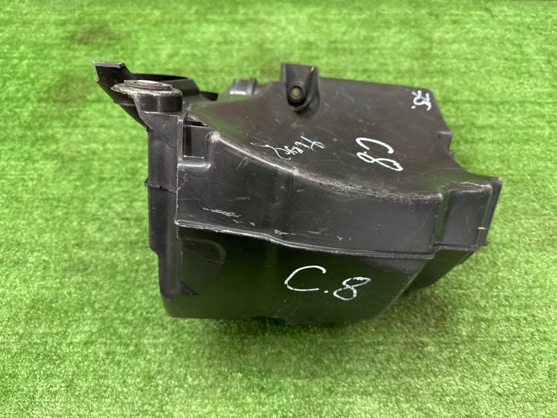 Резонатор воздушного фильтра Ford Focus 2