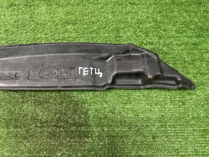 Пыльник крыла Hyundai Getz