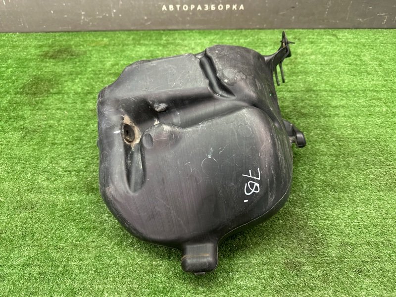 Бачок стеклоомывателя Peugeot 307