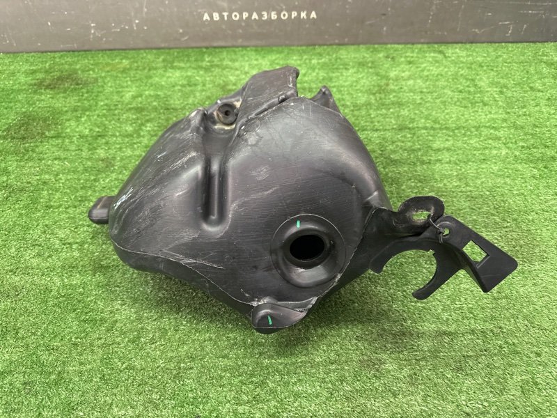 Бачок стеклоомывателя Peugeot 307