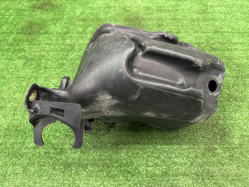 Бачок стеклоомывателя Peugeot 307