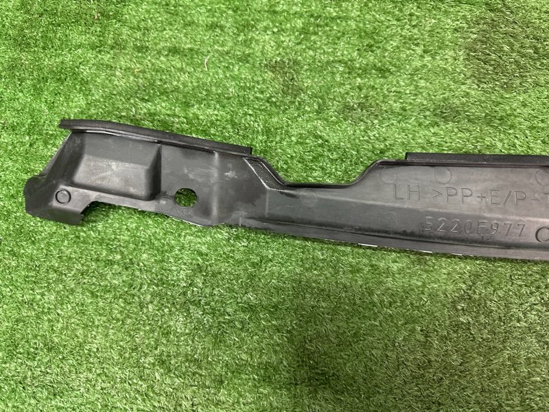 Пыльник крыла Mitsubishi Outlander 3