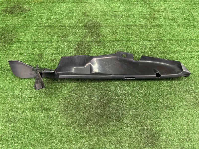 Пыльник крыла Honda Civic 4D