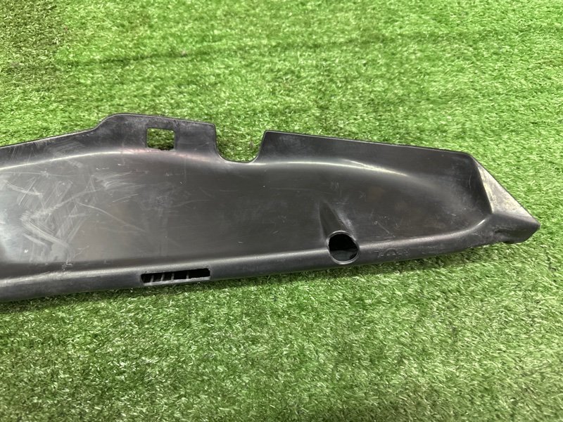 Пыльник крыла Honda Civic 4D